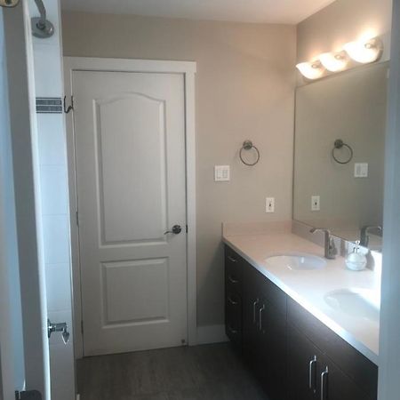Large Suite With Separate Bathroom Richmond Buitenkant foto